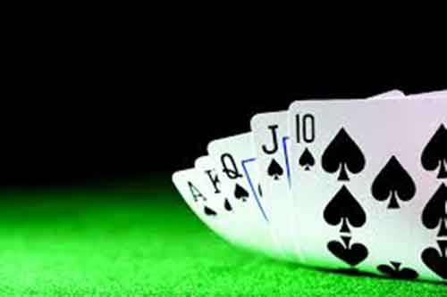 ಪುತ್ತೂರು: ಜುಗಾರಿ ಅಡ್ಡೆಗೆ ಪೊಲೀಸ್ ದಾಳಿ; ಇಬ್ಬರ ಸೆರೆ