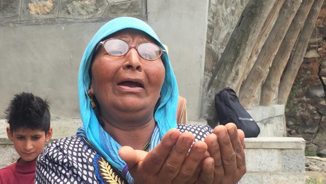 ಮೂವರು ಪ್ರವಾಸಿಗರನ್ನು ರಕ್ಷಿಸಿದ ಕಾಶ್ಮೀರಿ ಅಂಬಿಗ ಬಲಿ