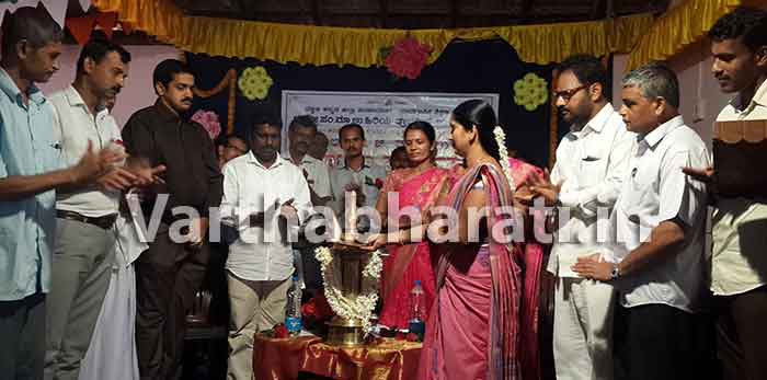 ಸರಕಾರಿ ಶಾಲೆಗಳಲ್ಲಿ ಇಂಗ್ಲೀಷ್ ಕಲಿಕೆಗೆ ಪ್ರೋತ್ಸಾಹ ಅಗತ್ಯ:ಮೀನಾಕ್ಷಿ ಶಾಂತಿಗೋಡು