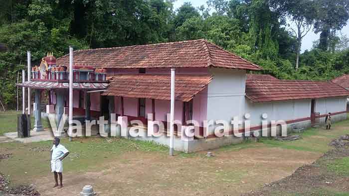 ಬೆಳ್ತಂಗಡಿ: ಪಟ್ರಮೆ ಅನಾರು ದೇವಸ್ಥಾನದಲ್ಲಿ ಕಳ್ಳತನ