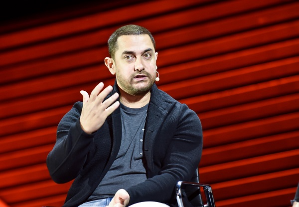 ಉಡ್ತಾ ಪಂಜಾಬ್ ಚಿತ್ರವನ್ನು ಥಿಯೇಟರ್ ನಲ್ಲಿ ಮಾತ್ರ ನೋಡಿ : ಆಮಿರ್ ಖಾನ್ ಮನವಿ