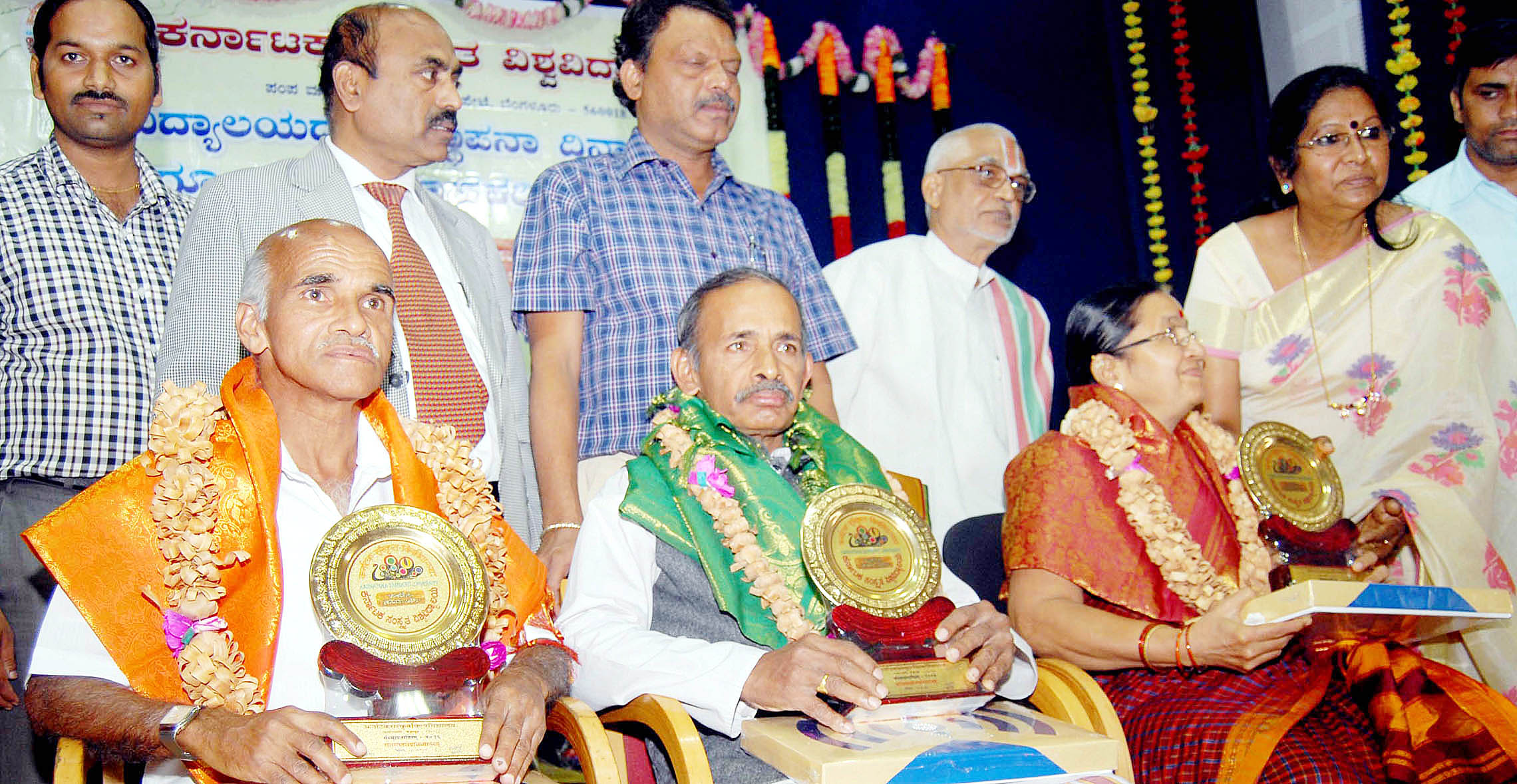 ಇಂಗ್ಲೀಷ್ ಏಕಾಧಿಪತ್ಯದಿಂದ ದೇಶಿ ಭಾಷೆಗಳ ಸ್ಥಾನ ಪಲ್ಲಟ