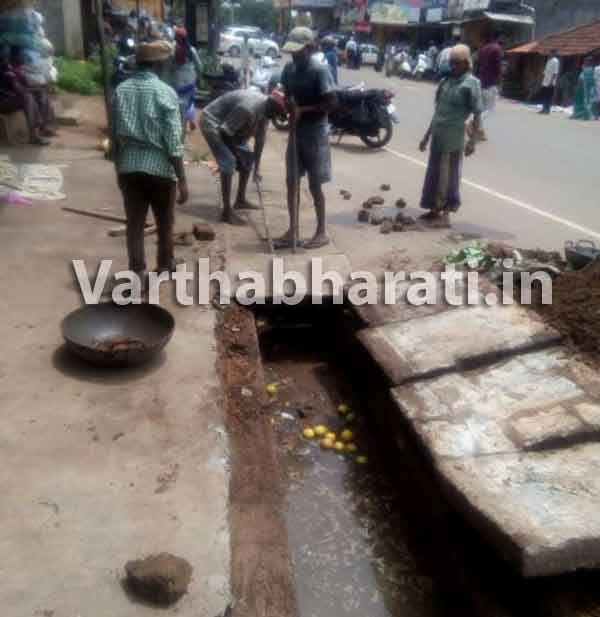 ಪುತ್ತೂರು: ನಗರಸಭೆಯಿಂದ ಚರಂಡಿಗಳ ಹೂಳೆತ್ತುವ ಕಾರ್ಯ