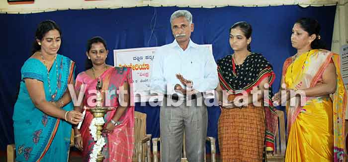 ಮೂಡುಬಿದಿರೆಯಲ್ಲಿ ಮಲೇರಿಯಾ ವಿರೋಧಿ ಮಾಸಾಚರಣೆ