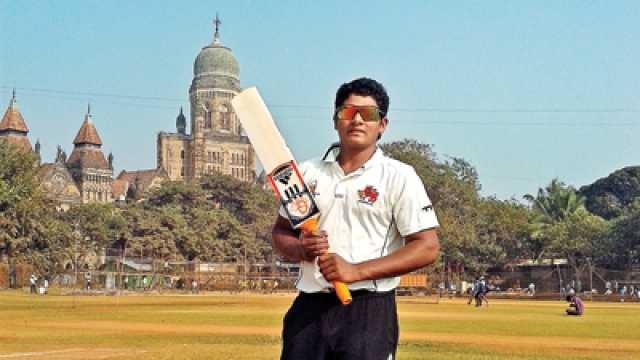 ಯುವ ಪ್ರತಿಭೆ ಸರ್ಫರಾಝ್ ಖಾನ್ ಗೆ ವಿರಾಟ್ ಪ್ರೋತ್ಸಾಹ, ಸಲಹೆ