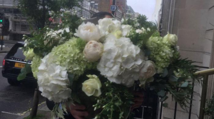 ಪಾಕ್ ಪ್ರಧಾನಿಯ ಚೇತರಿಕೆಗೆ ಹೂವು ಕಳುಹಿಸಿದ ಮೋದಿ