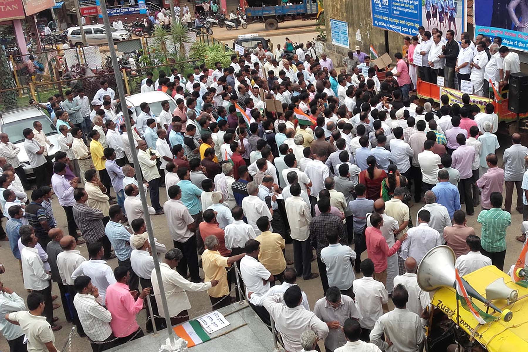 ತೀರ್ಥಹಳ್ಳಿ: ಕೇಂದ್ರದ ವಿರುದ್ಧ ಜಿಲ್ಲಾ ಕಾಂಗ್ರೆಸ್ ಪ್ರತಿಭಟನೆ