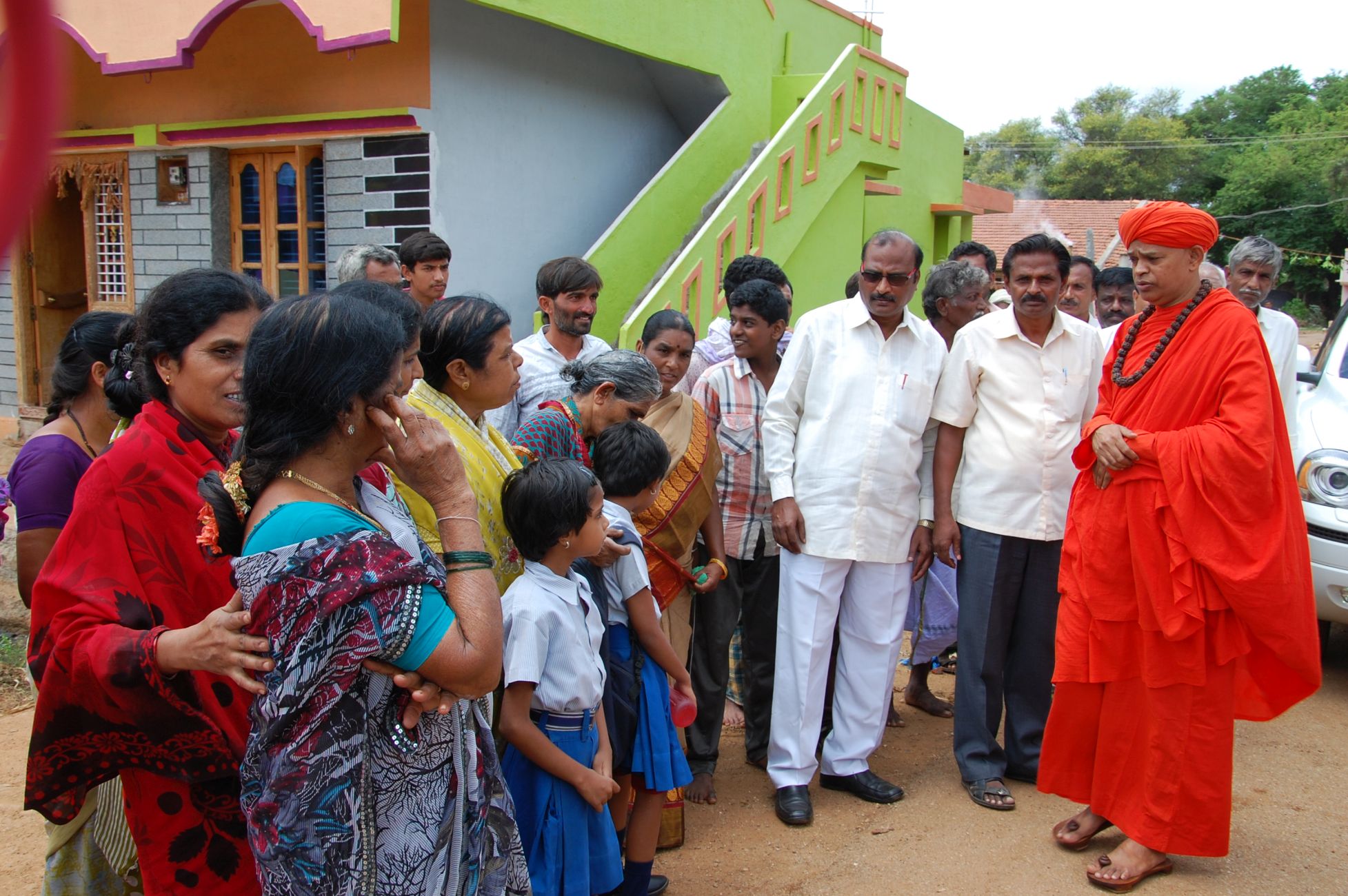 ವೌಢ್ಯಾಚರಣೆ ನಿಲ್ಲಿಸಲು ಮುರುಘಾ ಶರಣರ ಪಾದಯಾತ್ರೆ