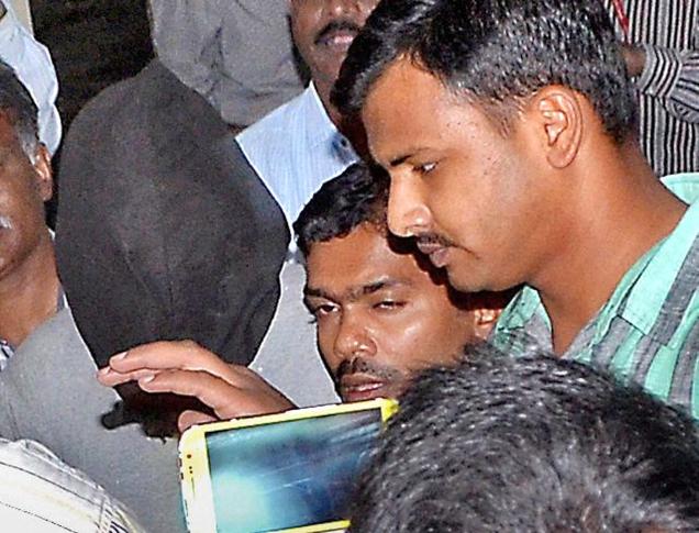 ಗಾಯಕ್ವಾಡ್ ವಿರುದ್ಧ ಆರೋಪ ರೂಪಿಸುವಿಕೆಗೆ ಮುಂಬೈ ಹೈಕೋರ್ಟ್ ತಡೆಯಾಜ್ಞೆ ವಿಸ್ತರಣೆ