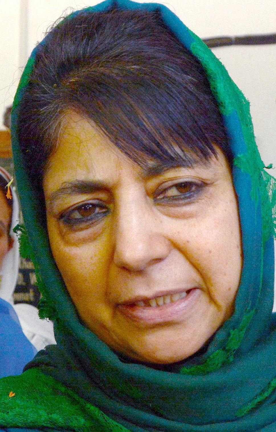 ಮೆಹಬೂಬಾಗೆ 12 ಸಾವಿರ ಮತಗಳ ಭರ್ಜರಿ ಜಯ