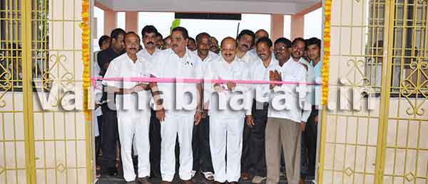 ದ.ಕ. ಉಡುಪಿ ಜಿಲ್ಲೆಗಳು ಶಿಕ್ಷಣ ಕ್ಷೇತ್ರಕ್ಕೆ ಮಹತ್ತರ ಕೊಡುಗೆ ನೀಡಿವೆ: ಸಚಿವ ಟಿ.ಬಿ. ಜಯಚಂದ್ರ