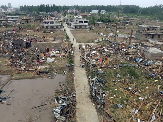 ಭಾರೀ ಬಿರುಗಾಳಿಗೆ ಪೂರ್ವ ಚೀನಾ ತತ್ತರ 98 ಸಾವು; ನೂರಾರು ಮಂದಿಗೆ ಗಾಯ