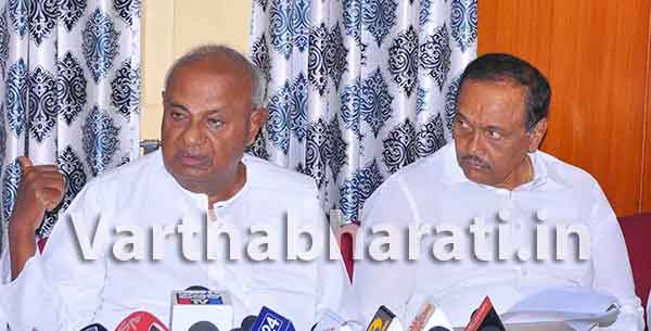 ಕಾಂಗ್ರೆಸ್‌ನ ಭಿನ್ನಮತೀಯರಿಗೆ ಎಸ್.ಎಂ.ಕೃಷ್ಣರಿಂದ ಬೆಂಬಲ: ಎಚ್.ಡಿ. ದೇವೇಗೌಡ