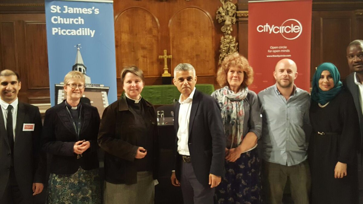 ಲಂಡನ್ ಚರ್ಚ್‌ನಿಂದ ಐತಿಹಾಸಿಕ ಇಫ್ತಾರ್ ಕೂಟ