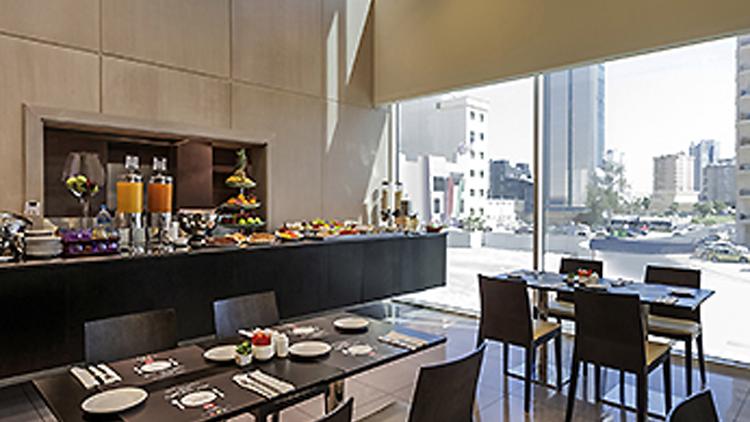 ಕುವೈಟ್: ಹೊಟೇಲ್, ಕ್ಯಾಟರಿಂಗ್‌ಗೆ ಶೇ 50ರಷ್ಟು ವಿದೇಶಿಗಳ ನೇಮಕಾತಿಗಾಗಿ ಅನುಮತಿ