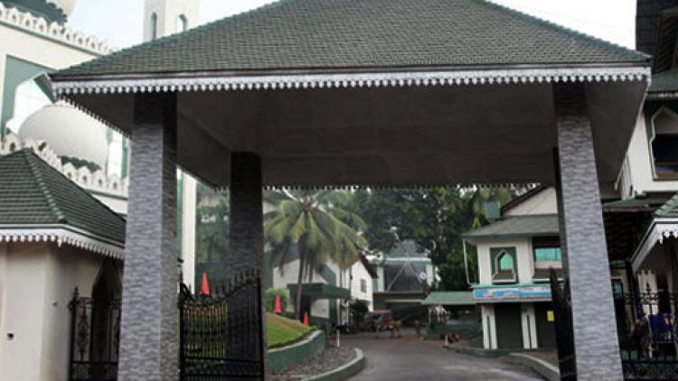 ಕಲಬುರಗಿಯಲ್ಲಿ ಕಿರುಕುಳಕ್ಕೊಳಗಾದ ಅಶ್ವತಿಯನ್ನು ದತ್ತು ಪಡೆದ ಜೆಡಿಟಿ ಇಸ್ಲಾಂ ಟ್ರಸ್ಟ್