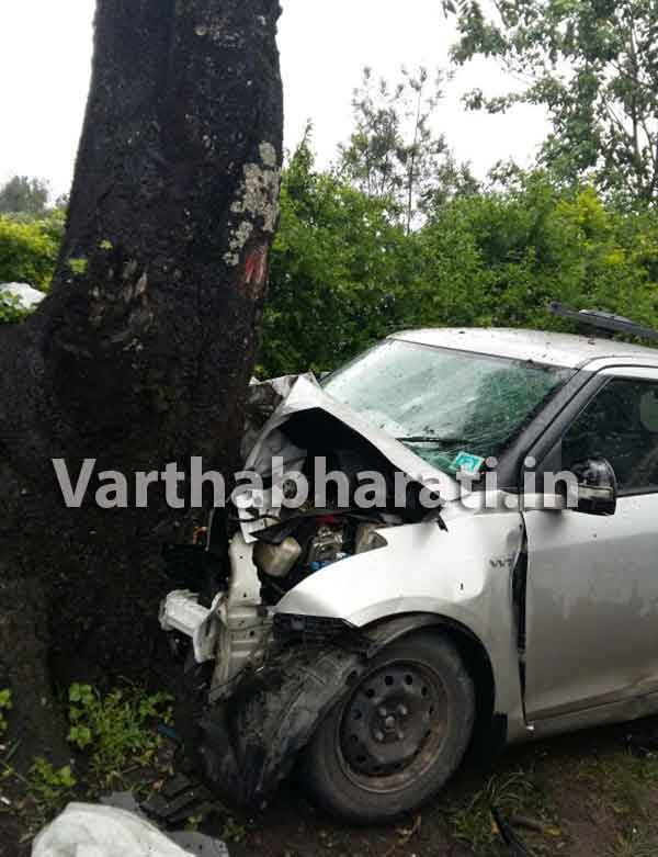 ಕುಂಬಾರಗಟ್ಟೆಯಲ್ಲಿ ಮರಕ್ಕೆ ಕಾರು ಢಿಕ್ಕಿ:ಕಾರಿನಲ್ಲಿದ್ದ ನಾಲ್ವರೂ ಮೃತ್ಯು