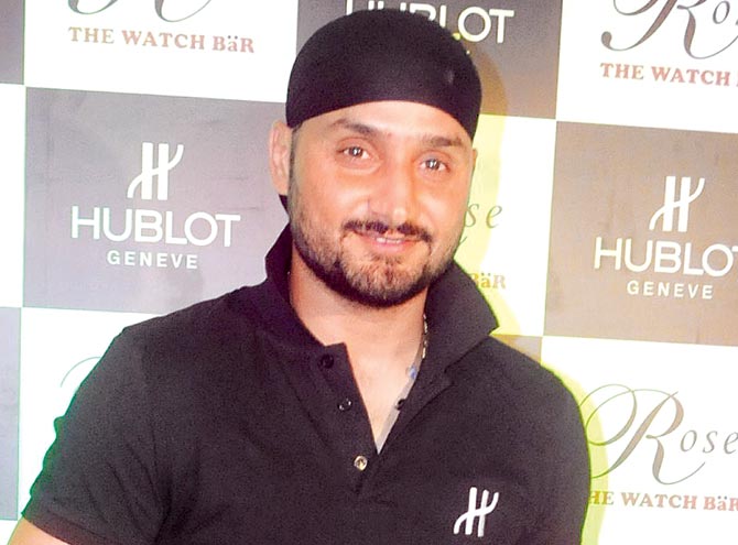 ವಿಕಲ ಚೇತನ ಕ್ರಿಕೆಟ್ ತಂಡಕ್ಕೆ ಹರ್ಭಜನ್ ಪ್ರಾಯೋಜಕತ್ವ