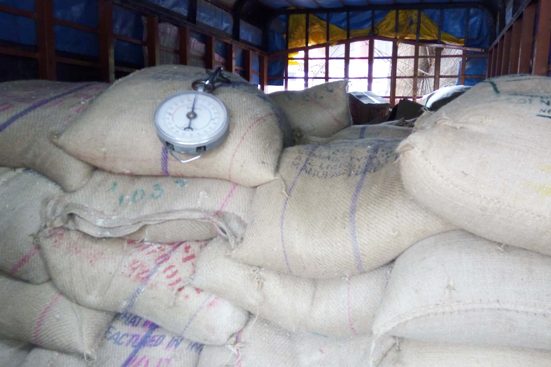 ಅಕ್ಷರ ದಾಸೋಹ ದಿನಸಿ ಸಾಮಗ್ರಿಗಳ ಕಳವು ಆರೋಪ