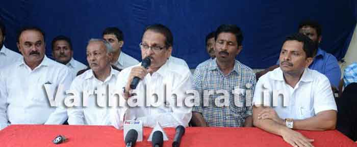 ಪೂಜಾರಿ ವಿರುದ್ಧ ಮಾನಹಾನಿಕರ ಟೀಕೆ: ಹೇಮನಾಥ ಶೆಟ್ಟಿ ವಿರುದ್ಧ ಕ್ರಮಕ್ಕೆ ಆಗ್ರಹ