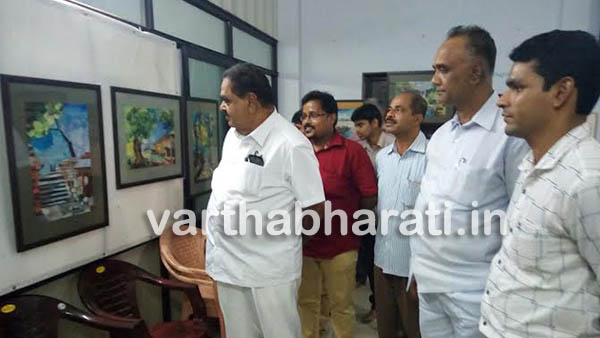 ಬಂಟ್ವಾಳ ಕಾರ್ಯ ನಿರತ ಪತ್ರಕರ್ತರ ಸಂಘದ ರಜತ ಮಹೋತ್ಸವದ ಪ್ರಯುಕ್ತ ಕೊಲಾಜ್ ಕಲಾಕ್ರತಿಗಳ ಪ್ರದರ್ಶನ :ರಮಾನಾಥ ರೈ ಭೇಟಿ