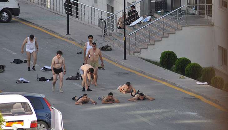 ವಿಶ್ವದ ಅತ್ಯಂತ ಹಿಂಸಾತ್ಮಕ ಸೇನಾ ಕ್ರಾಂತಿಗಳು