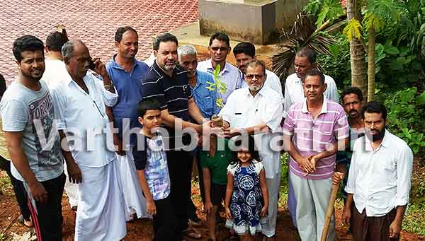 ಟ್ಯಾಲೆಂಟ್ ಸಹಯೋಗದಲ್ಲಿ ವಿವಿಧ ಮಸೀದಿಗಳಲ್ಲಿ ವನಮಹೋತ್ಸವ