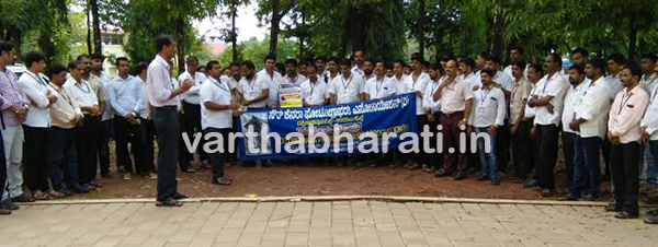 ಅಧಿಕಾರಿಗಳ ಕಾನೂನು ಕಟ್ಟುನಿಟ್ಟಿನಿಂದ ಚಾಲಕರಿಗೆ ಹೆತ್ತವರಿಗೆ ತೊಂದರೆಯಾಗಿದೆ- ಪುರಂದರ ಭಟ್