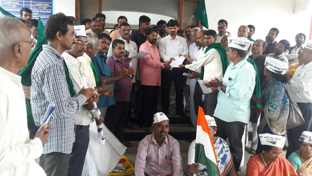 ಭೂಹಕ್ಕು ವಂಚಿತರ ಹೋರಾಟ ಸಮಿತಿಯಿಂದ ಪ್ರತಿಭಟನೆ