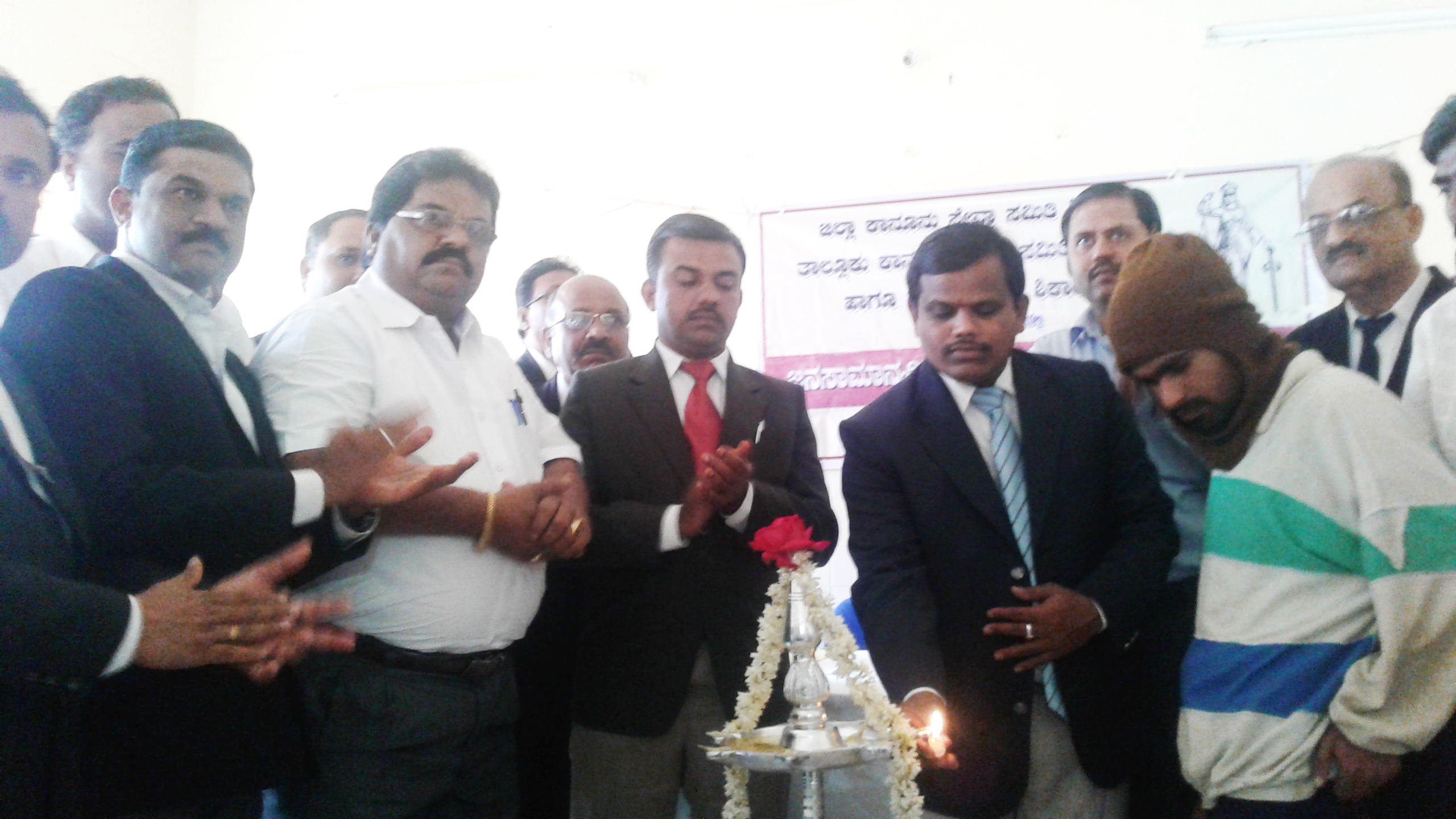 ಸೂಕ್ತ ಚಿಕಿತ್ಸೆ  ಪಡೆಯುವ ಮೂಲಕ ಕುಟುಂಬದ ಜವಾಬ್ದಾರಿ ನಿಭಾಯಿಸಿ  : ನ್ಯಾ. ಬಿ.ಸಿ.ಚಂದ್ರಶೇಖರ್