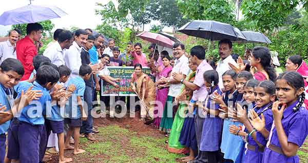 ಗಿಡ, ಮರಗಳ ಮೇಲೆ ಪ್ರೀತಿ ಇರಲಿ: ಮೀನಾಕ್ಷಿ ಶಾಂತಿಗೋಡು