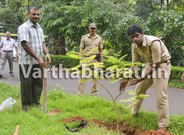 ಪರಿಸರ, ಹಸಿರು ಉಳಿವಿಗಾಗಿ ‘ಸೆಲ್ಫಿ’ ಅಭಿಯಾನ