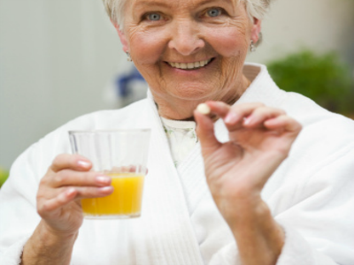 ಜ್ಯೂಸ್ ಜೊತೆ ಮಾತ್ರೆ ತೆಗೆದುಕೊಳ್ಳಬೇಡಿ. ಏಕೆಂದರೆ?