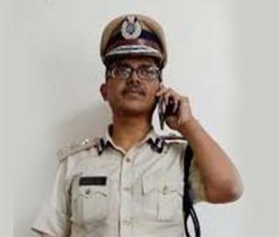 ಮಾಯಾವತಿ ಅವಹೇಳನವನ್ನು  ಸಮರ್ಥಿಸಿದ ಐಪಿಎಸ್ ಅಧಿಕಾರಿ