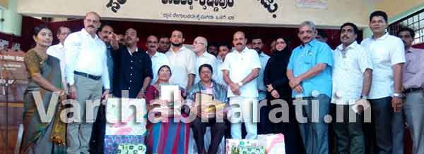 ಕೃಷ್ಣಾಪುರ: ಸರಕಾರಿ ಕಾಲೇಜಿನ ನಿವೃತ್ತ ಉಪನ್ಯಾಸಕರಿಗೆ ಸನ್ಮಾನ