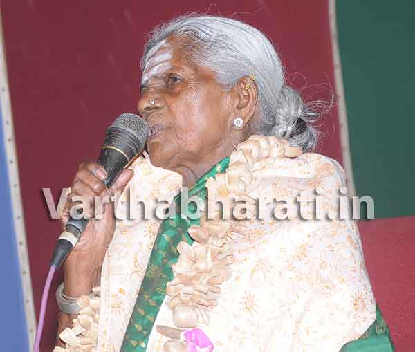 ಮರಗಳನ್ನು ಕಡಿಯುವವರನ್ನು ಜೈಲಿಗೆ ಹಾಕಿ: ಸಾಲುಮರದ ತಿಮ್ಮಕ್ಕ