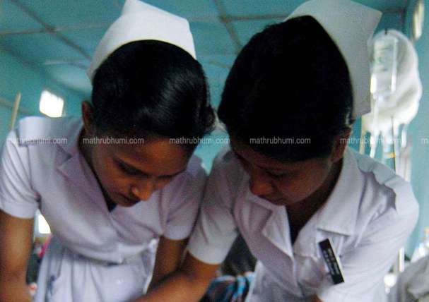 ಸೌದಿಯಲ್ಲಿ ನರ್ಸಿಂಗ್ ಕ್ಷೇತ್ರಕ್ಕೂ ಹಬ್ಬಲಿರುವ ನಿತಾಖತ್!