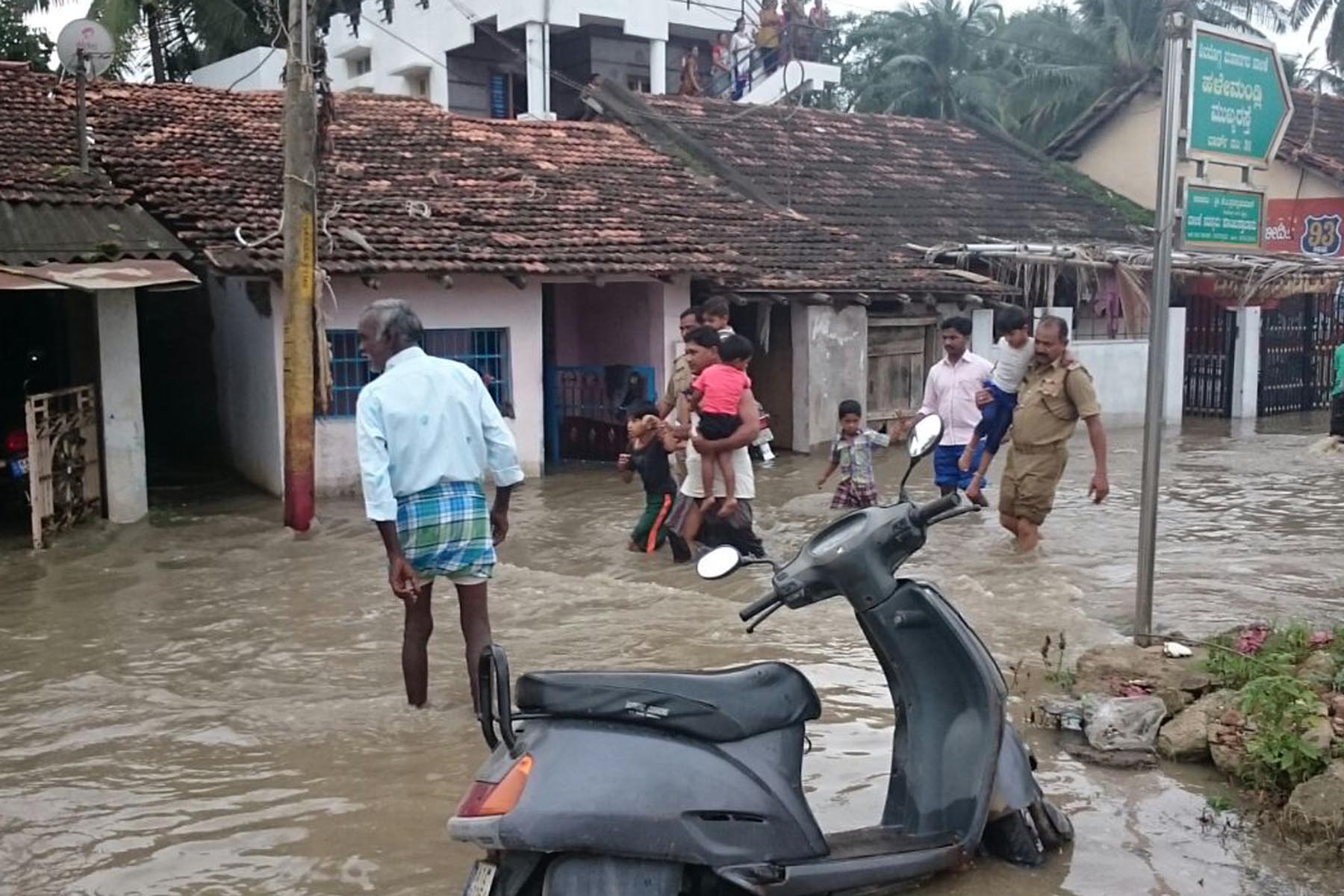 ಶಿವಮೊಗ್ಗದಲ್ಲಿ ದಿಢೀರ್ ಜಲ ಪ್ರಳಯ...!