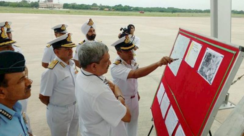 ಎಎನ್-32 ವಿಮಾನ ಕಾಣೆ ಕೆಲವು ವಸ್ತುಗಳು ಪತ್ತೆ: ಪಾರಿಕ್ಕರ್