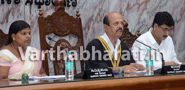 ಮಂಗಳೂರು ಪುರಭವನಕ್ಕೆ ಕುದ್ಮುಲ್ ರಂಗರಾವ್ ಹೆಸರು