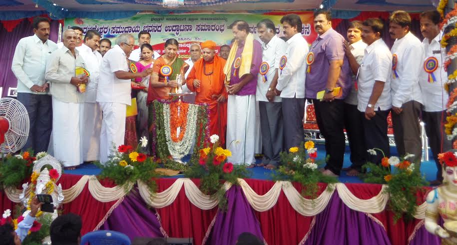 ‘ಮದುವೆ ಎಂದರೆ ಉಸಿರುಗಟ್ಟಿಸುವ ವಾತಾವರಣವಲ್ಲ’