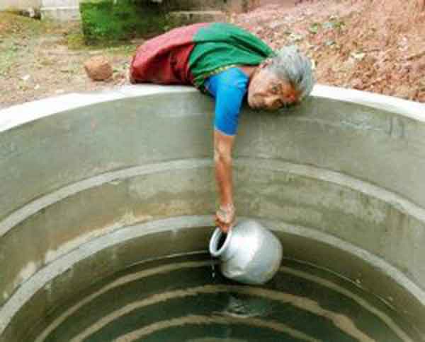 ಗುಡ್ಡದಲ್ಲಿ 50 ಅಡಿ ಆಳದ ಬಾವಿ ನಿರ್ಮಿಸಿದ 60ರ ವೃದ್ಧೆ!