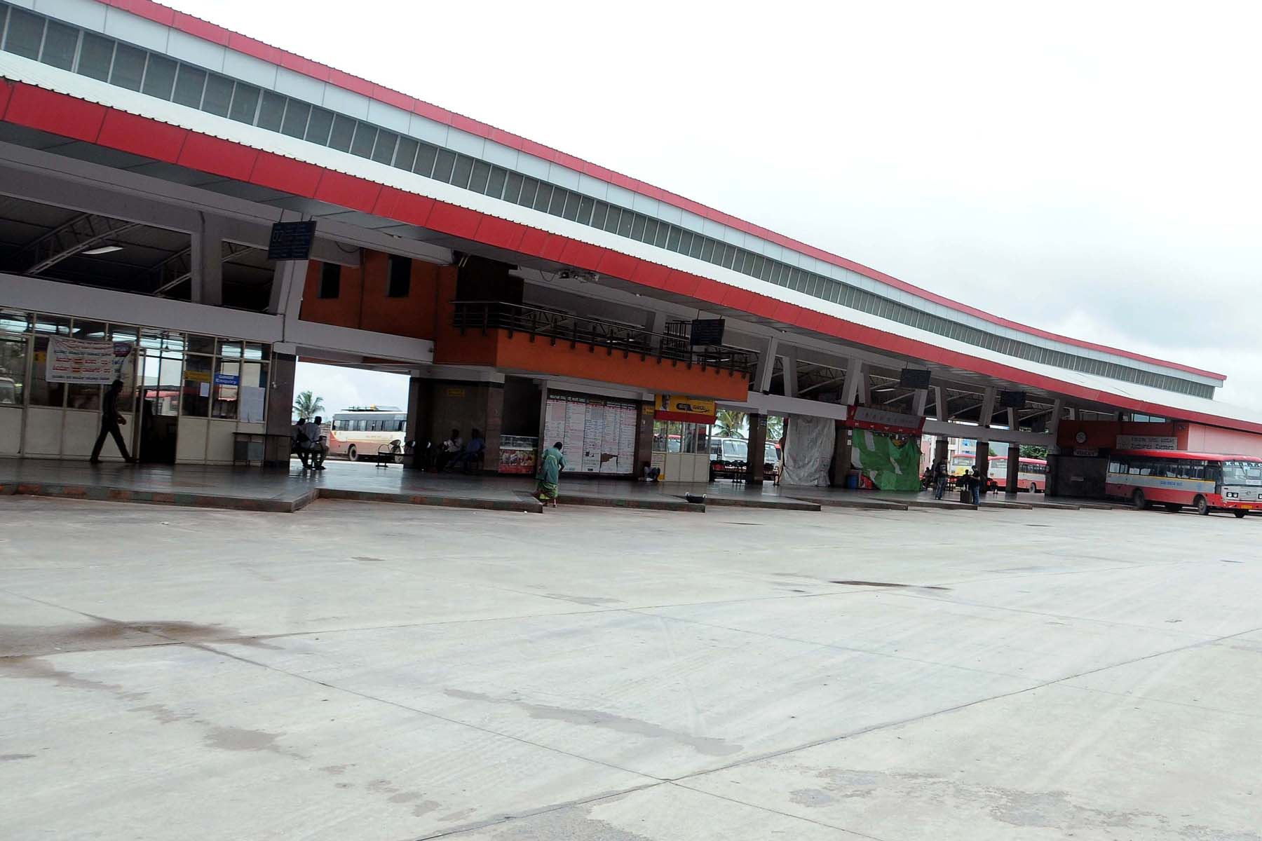 ಕರ್ನಾಟಕ ಬಂದ್ ಬಹುತೇಕ ಯಶಸಿ್ವ