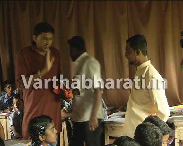 ಮಾಧ್ಯಮ ತಂಡದೊಂದಿಗೆ ರಾಮ ಸೇನೆ ಕಾರ್ಯಕರ್ತರಿಂದ ಶಾಲೆಗೆ ದಾಳಿ; ಅನಾಗರಿಕ ವರ್ತನೆ