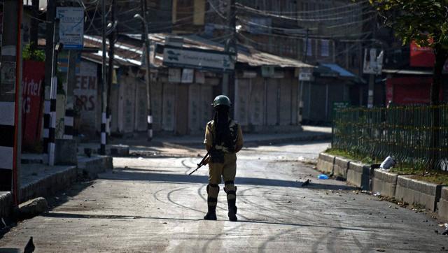 ಶ್ರೀನಗರ: ಅಮಾಯಕ ಯುವಕನ ಹತ್ಯೆ ಪ್ರಕರಣ : ತನಿಖೆ ನಡೆಸದ ಪೊಲೀಸ್ ಅಧಿಕಾರಿಯ ವಿರುದ್ಧ ಬಂಧನ ವಾರಂಟ್