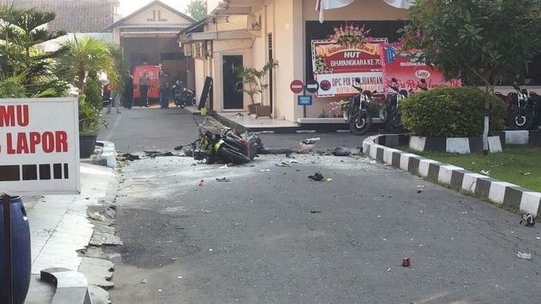 ಇಂಡೊನೇಷ್ಯ ಆತ್ಮಾಹುತಿ ದಾಳಿಯಲ್ಲಿ ಶಂಕಿತ ಉಗ್ರನೊಬ್ಬನ ಸಾವು