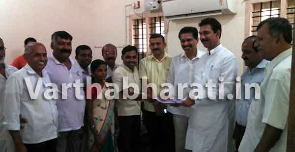 ಫಸಲ್‌ಬಿಮಾ ಯೋಜನೆ ಕುರಿತು ಸಂಸದರಿಂದ ಪರಿಶೀಲನೆಯ ಭರವಸೆ