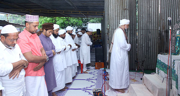 ಮಂಗಳೂರಿನಲ್ಲಿ  ಈದುಲ್ ಫಿತ್ರ್ ಸಂಭ್ರಮ