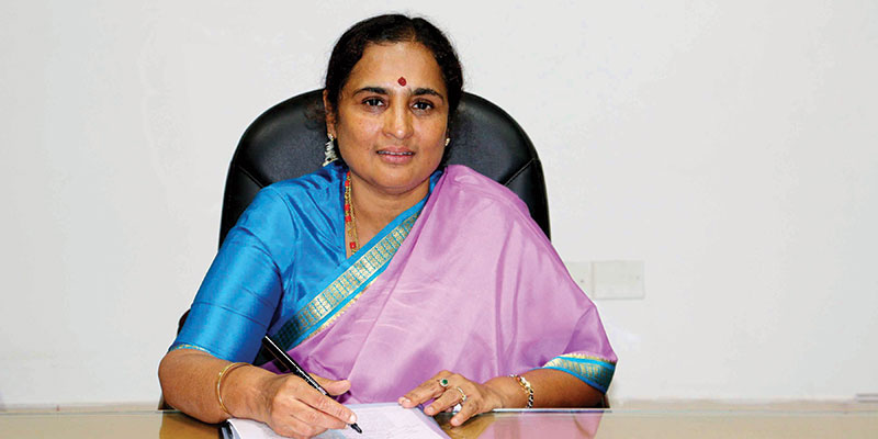 ಮುಖ್ಯ ಕಾರ್ಯದರ್ಶಿಯಾಗಲು ಜ್ಯೋತಿಷ್ಯದ ಮೊರೆಹೋದ ರತ್ನಪ್ರಭಾ