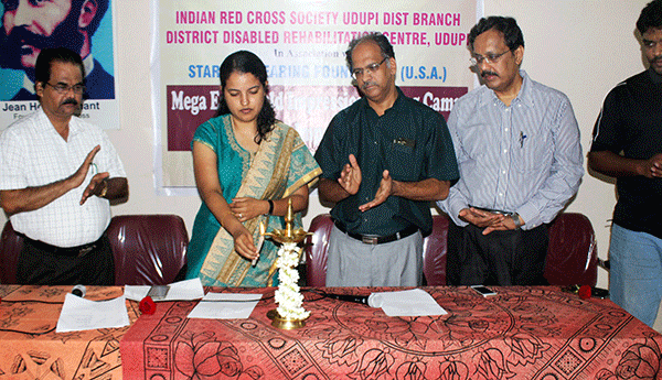 ಶ್ರವಣದೋಷದ ಮಕ್ಕಳಿಗೆ ಕಿವಿಯಚ್ಚು ತೆಗೆಯುವ ಶಿಬಿರ